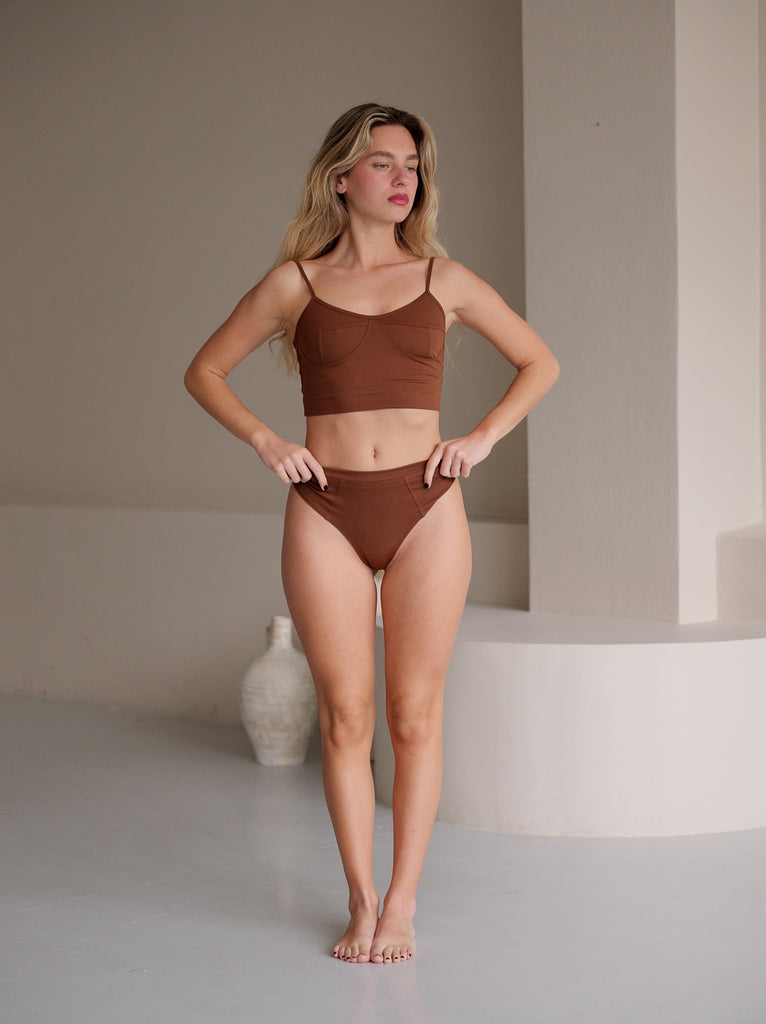 Eden Set - Hot Chocolate