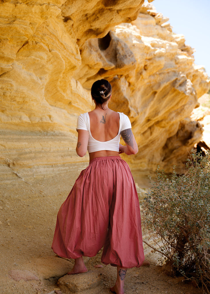 Sol Balloon Pants — Crimson balloon pants on model, white top — MYFASHIONFRUIT