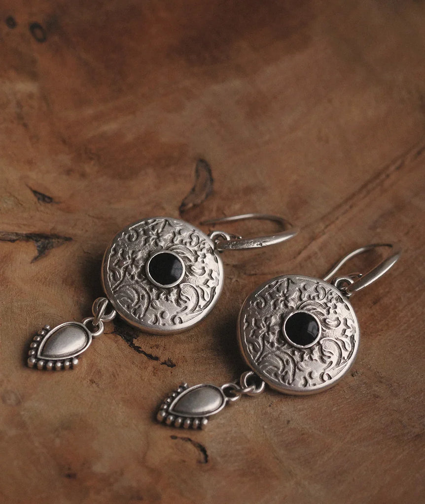 Tribal Earrings — Silver earrings, black stone detail — MYFASHIONFRUIT