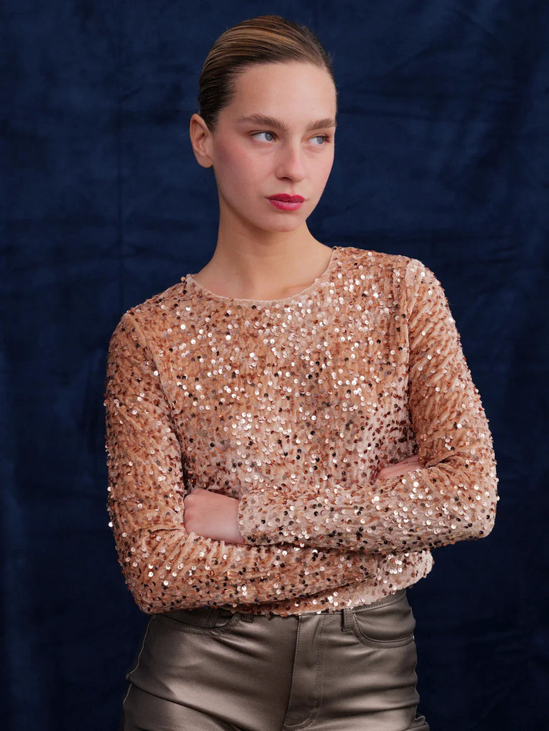 Senga Top — Sequin top on model — MYFASHIONFRUIT