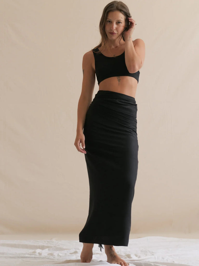 Ione Sarong