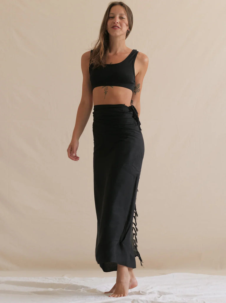 Ione Sarong