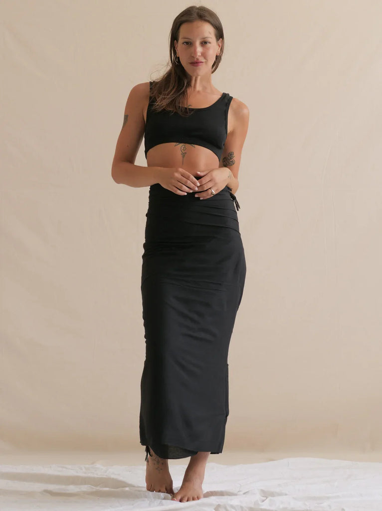Ione Sarong