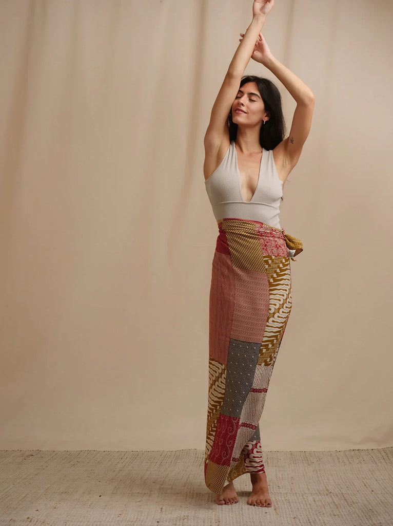 Audrey Sarong