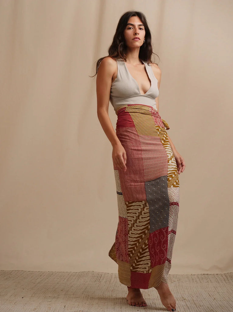 Audrey Sarong