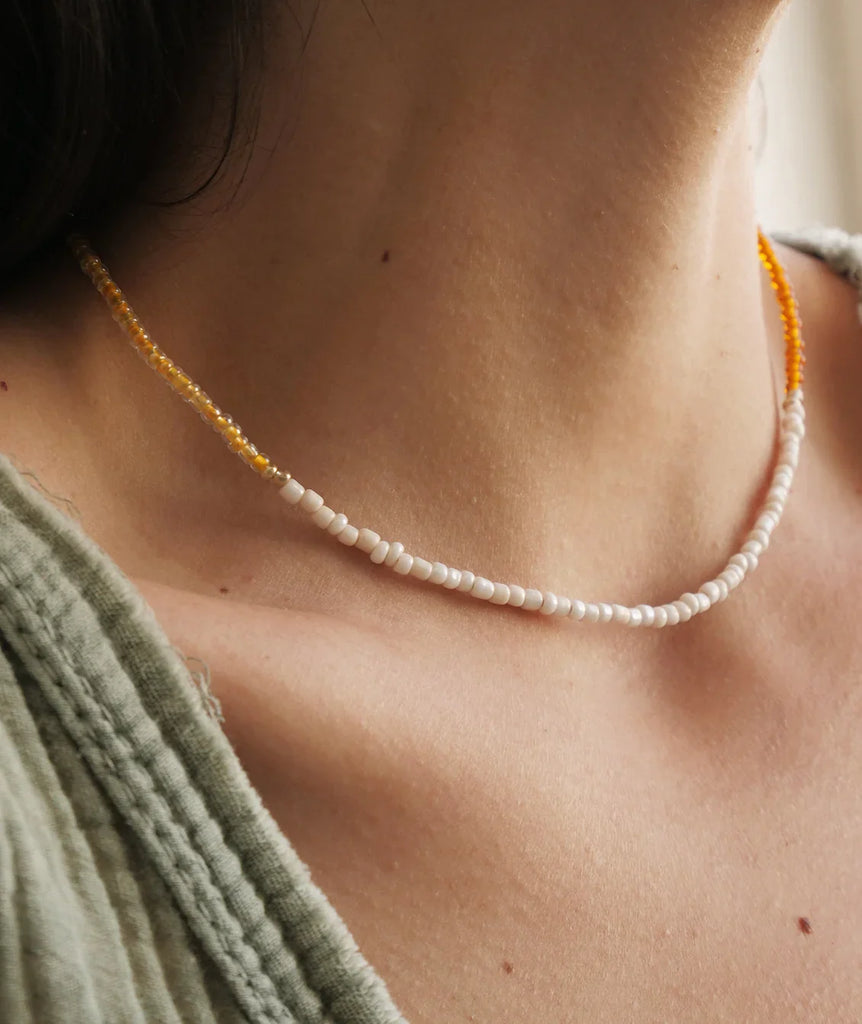 Gabby Necklace — Beaded necklace on model, detail — MYFASHIONFRUIT