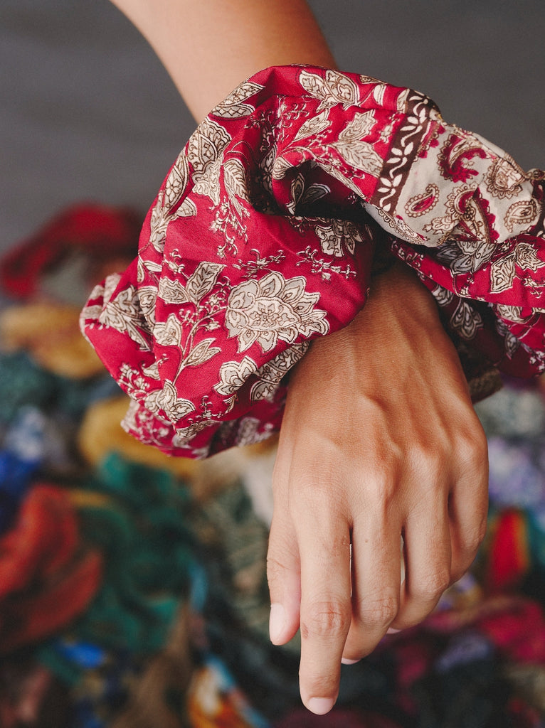 Voluminous Silk Scrunchie