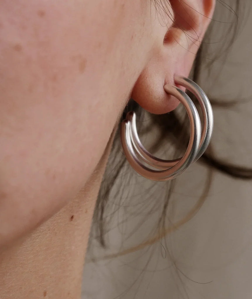 Susie Hoops — Three silver hoops worn on ear — MYFASHIONFRUIT