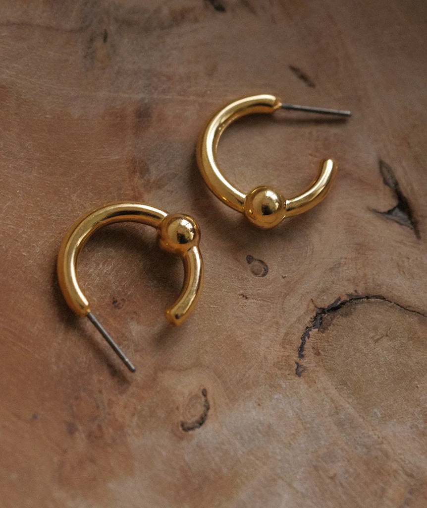 Peg Hoops — Gold beaded hoops — MYFASHIONFRUIT