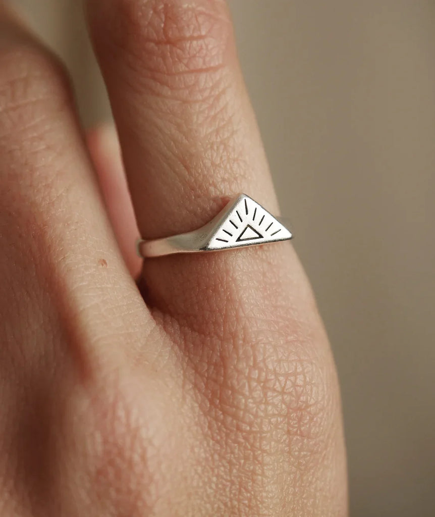 Surya Triangle Ring — silver tone ring with etched rising sun design — MYFASHIONFRUIT