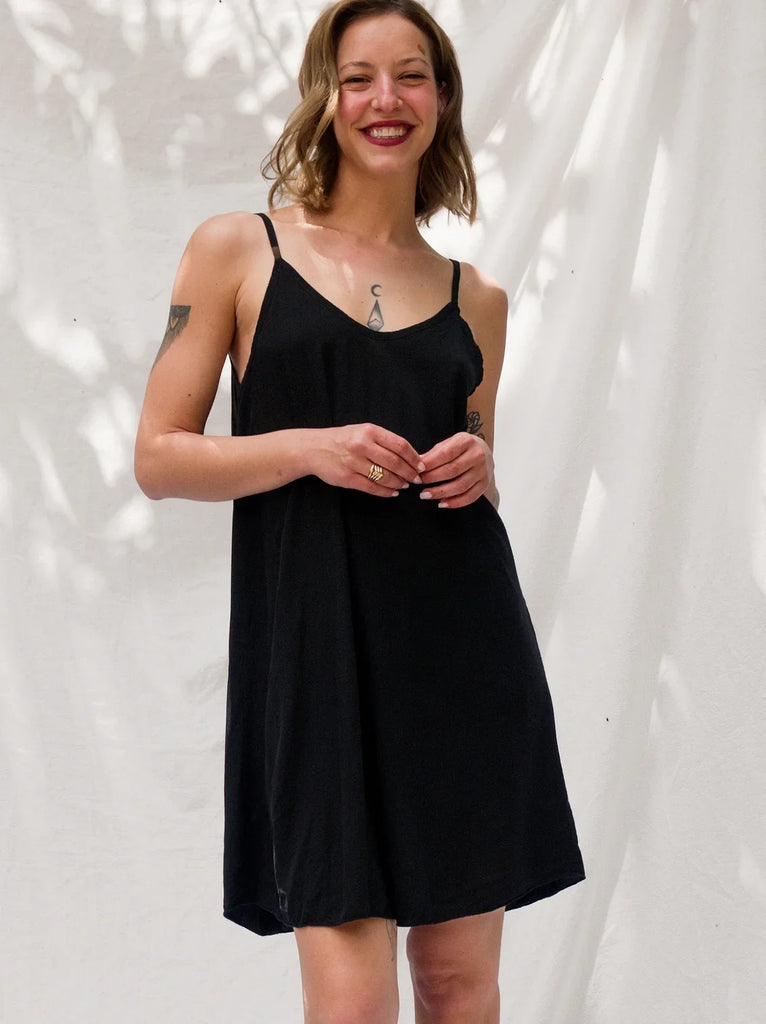 Coladas Dress — Black slip dress on model — MYFASHIONFRUIT